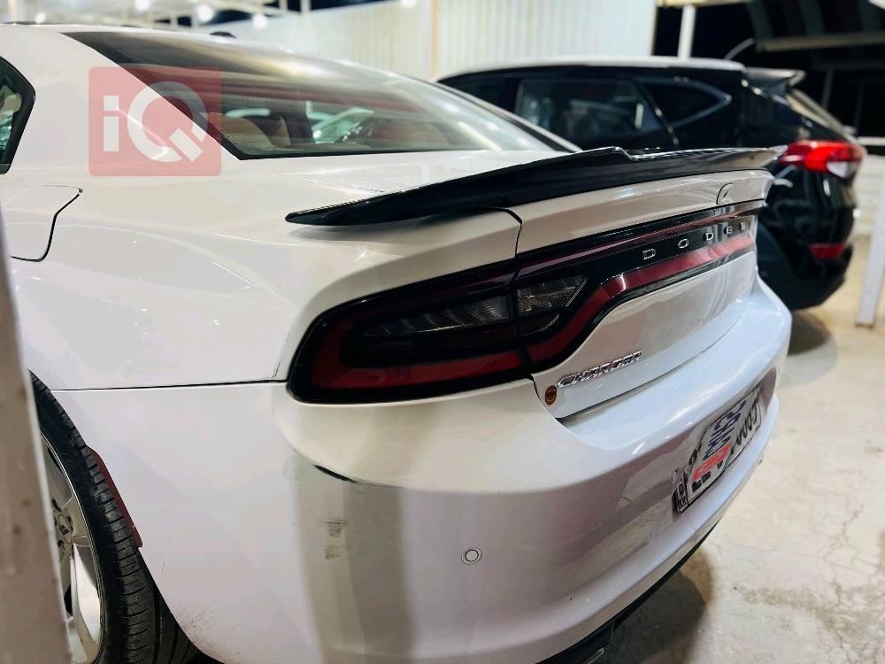 دودج تشارجر